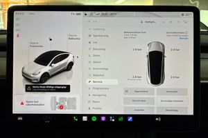 Tesla Model Y bild 31