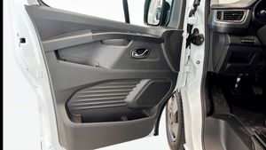 Renault Trafic bild 11