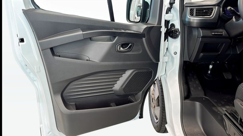 Renault Trafic bild 11