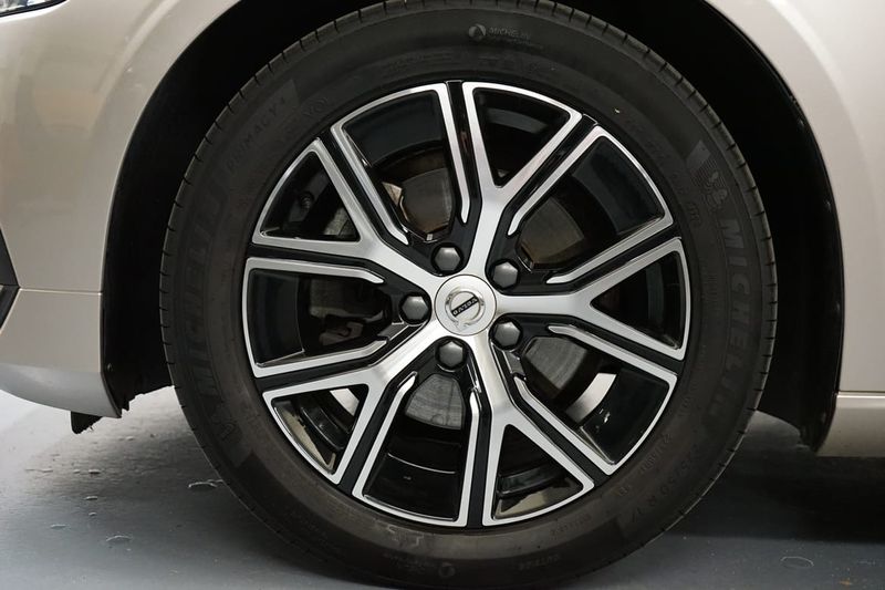 Volvo V60 bild 16