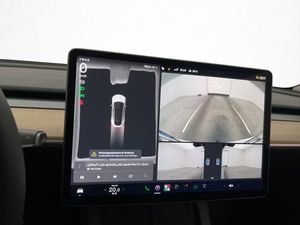 Tesla Model Y bild 29