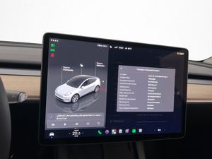 Tesla Model Y bild 28