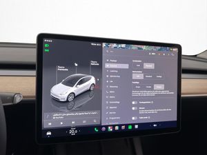 Tesla Model Y bild 23