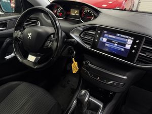 Peugeot 308 bild 8