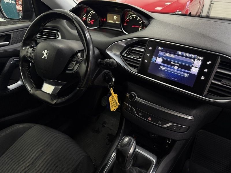 Peugeot 308 bild 8