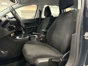 Peugeot 308 bild 12
