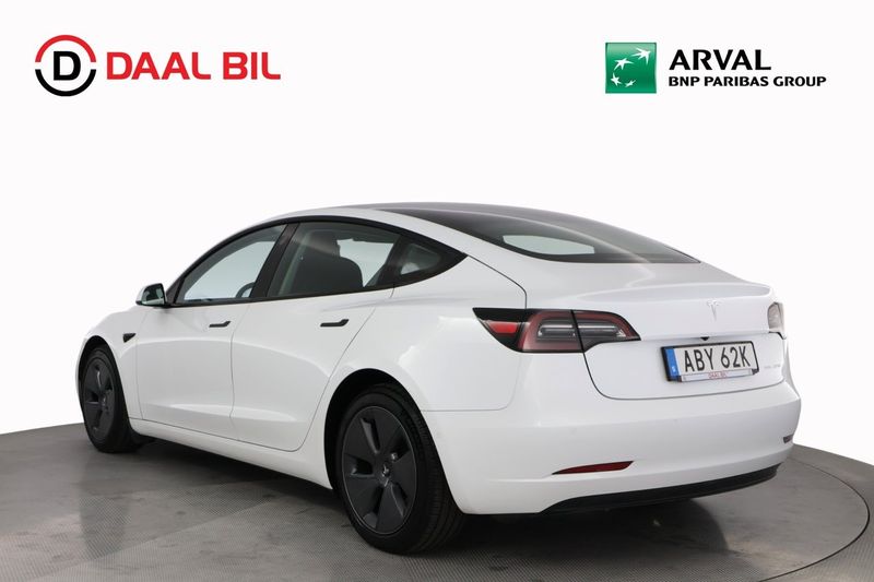 Tesla Model 3 bild 8