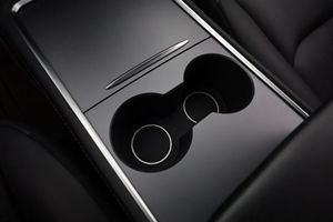 Tesla Model 3 bild 23