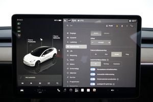 Tesla Model 3 bild 19