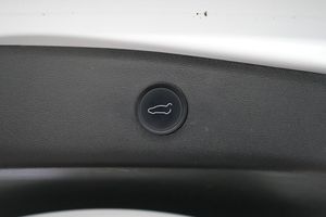 Tesla Model 3 bild 26