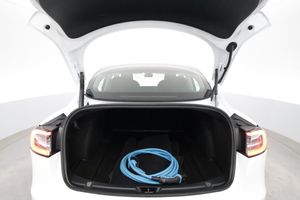 Tesla Model 3 bild 25