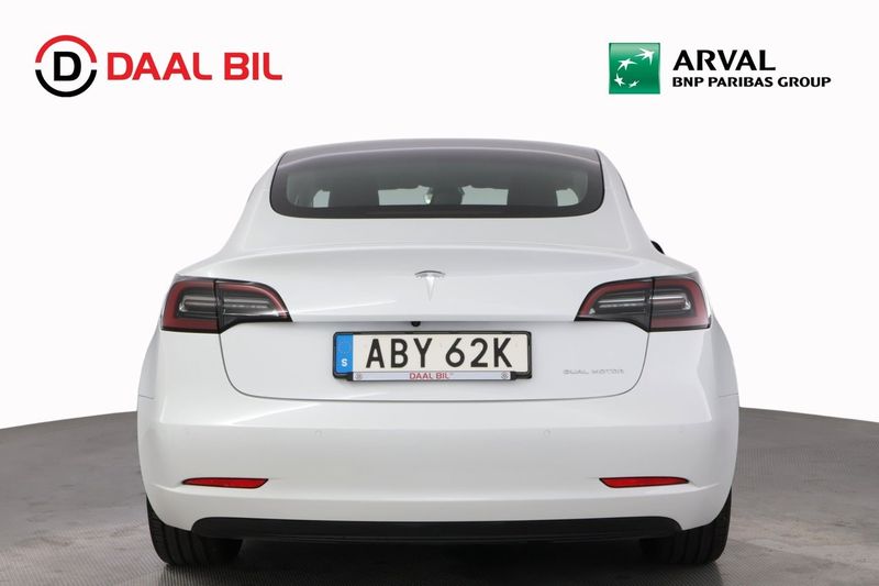 Tesla Model 3 bild 7