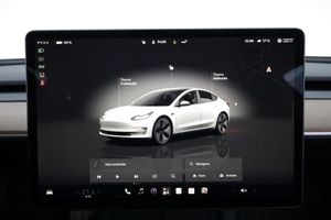Tesla Model 3 bild 16