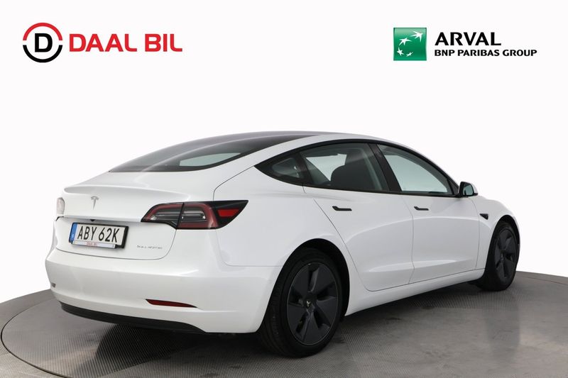 Tesla Model 3 bild 6