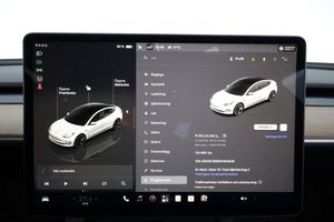 Tesla Model 3 bild 20