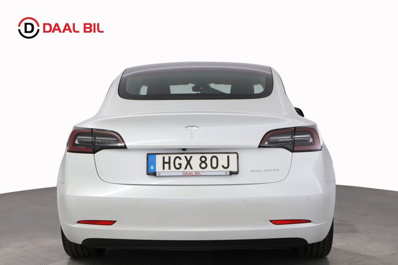 Tesla Model 3 bild 7