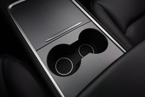 Tesla Model 3 bild 22