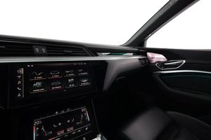 Audi e-tron Sportback bild 23