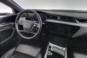 Audi e-tron Sportback bild 15