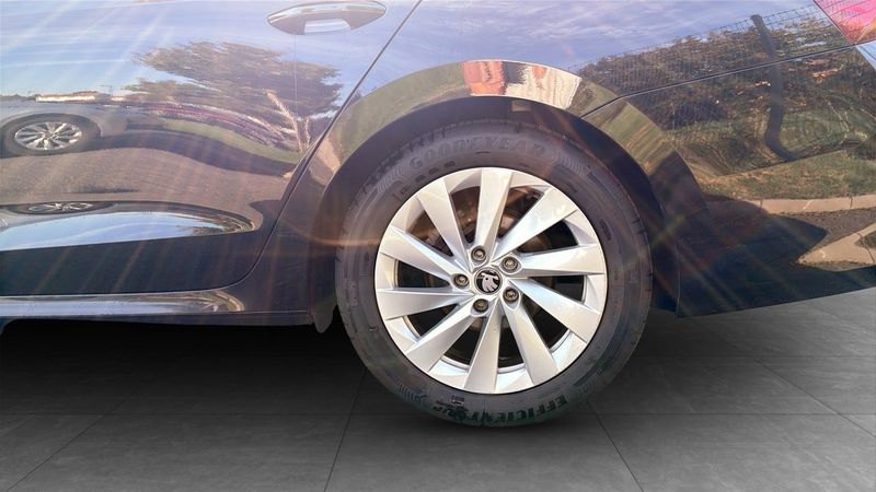 Skoda Octavia bild 6