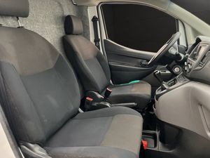 Nissan NV200 bild 20