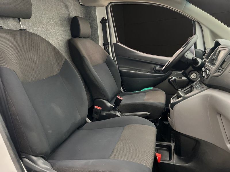 Nissan NV200 bild 20