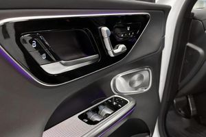 Mercedes GLC300 bild 18