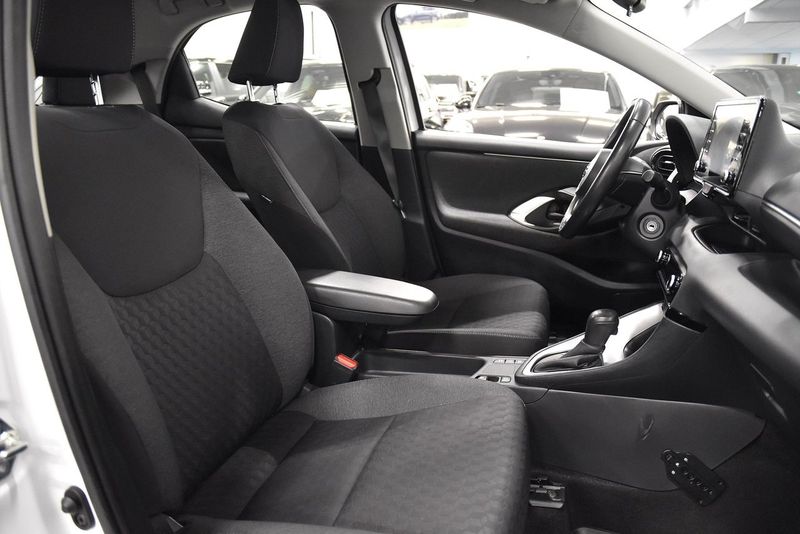 Toyota Yaris bild 12