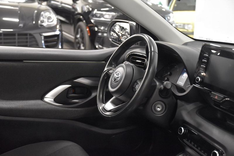 Toyota Yaris bild 8