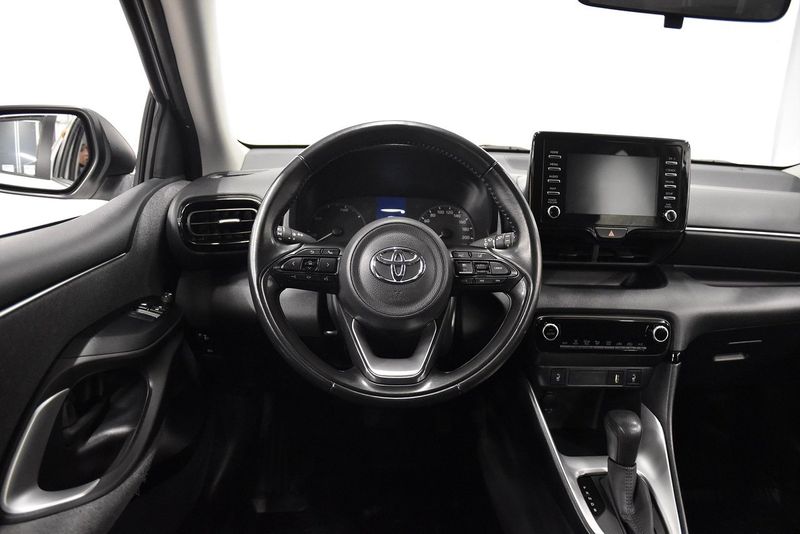 Toyota Yaris bild 2