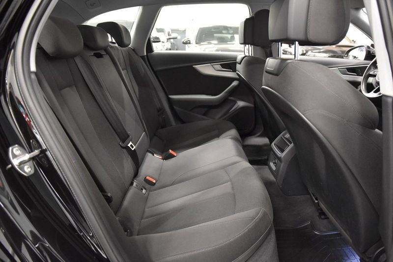 Audi A4 bild 14
