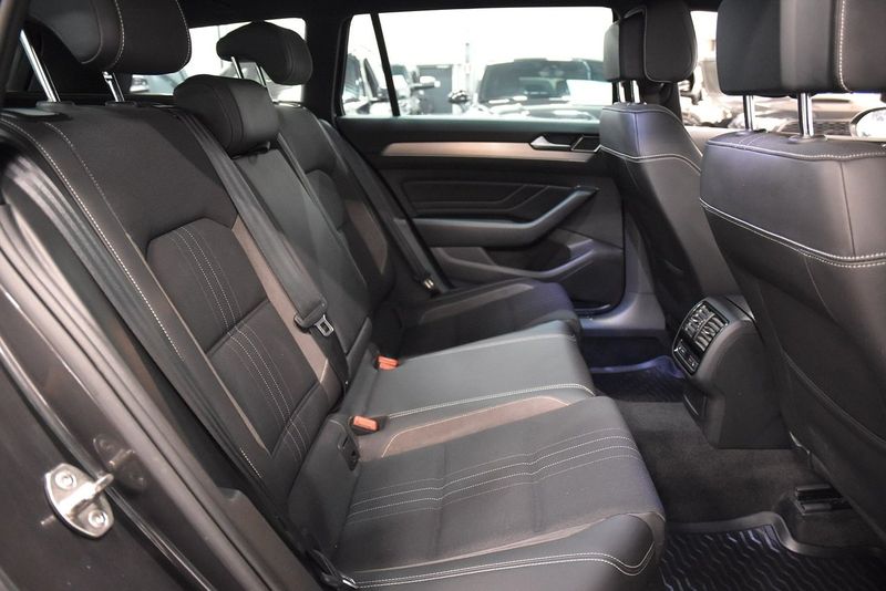 Volkswagen Passat bild 13