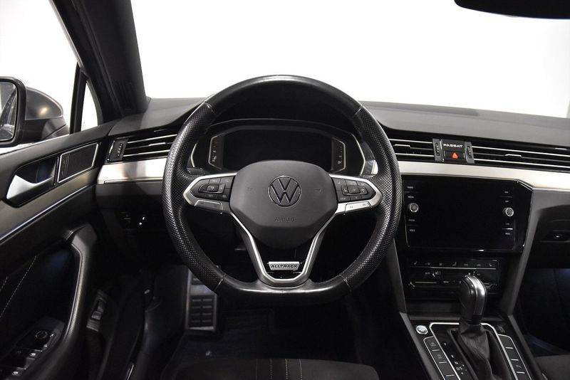 Volkswagen Passat bild 2