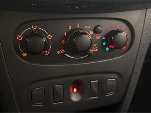 Dacia Logan bild 21