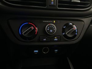 Hyundai i10 bild 20