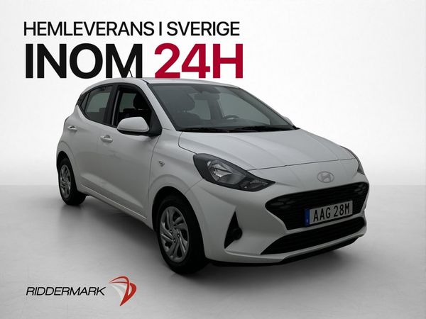 Hyundai i10 1.0 AMT 63hk Essential Kamera CarPlay Rattvärme - 2025