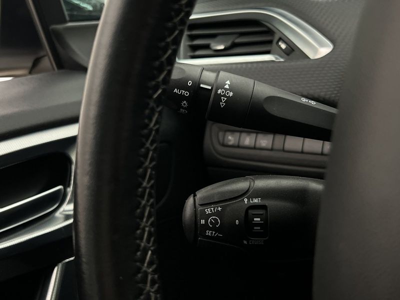 Peugeot 2008 bild 15