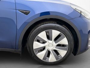 Tesla Model Y bild 31