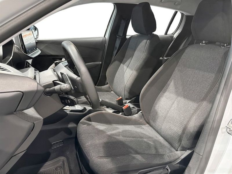 Peugeot 208 bild 4