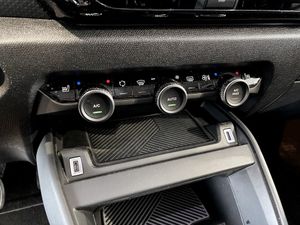 Citroen e-C4 bild 13