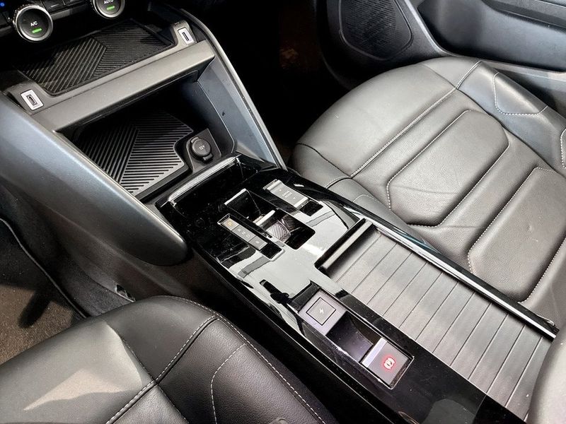 Citroen e-C4 bild 14