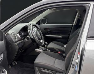Suzuki Vitara bild 2