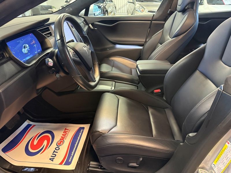 Tesla Model S bild 6