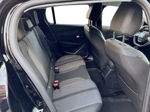 Peugeot 208 bild 12
