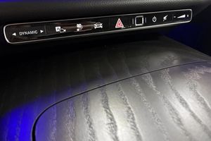 Mercedes E300 bild 18