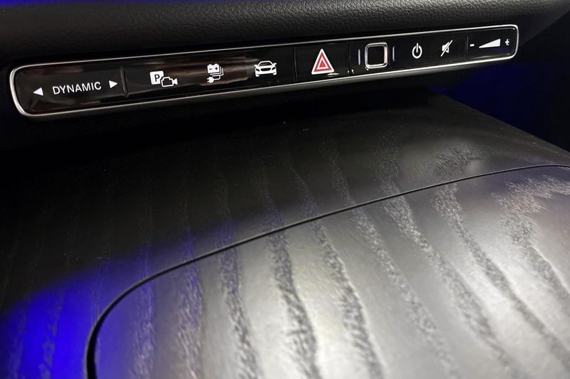 Mercedes E300 bild 18