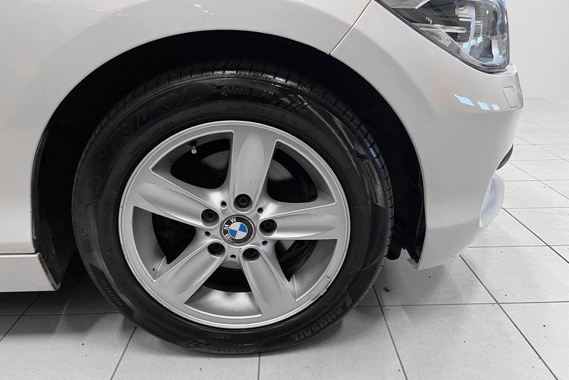 BMW 116 bild 26