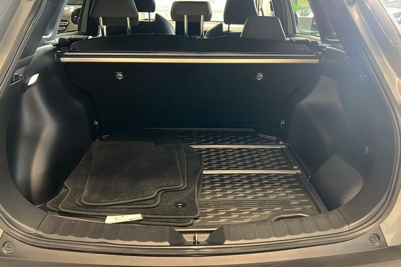 Toyota Corolla Cross bild 8