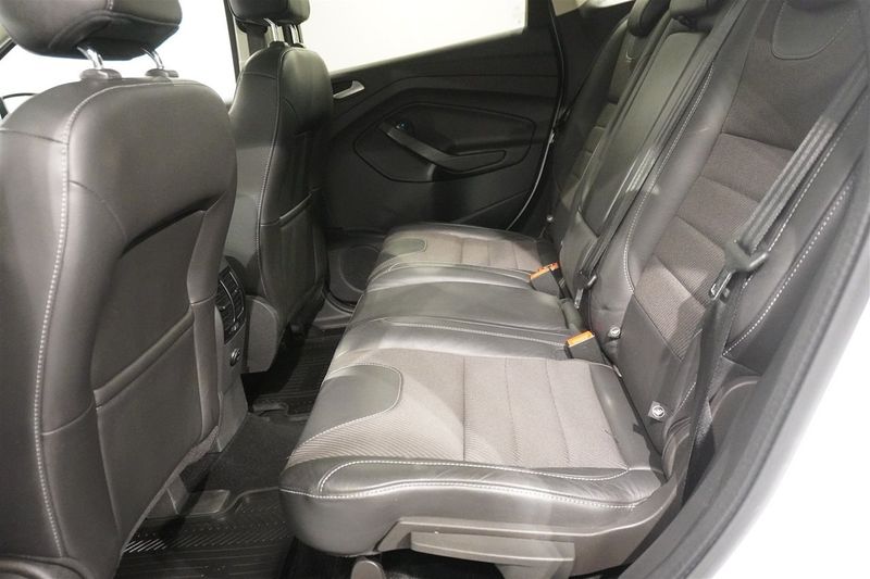 Ford Kuga bild 9