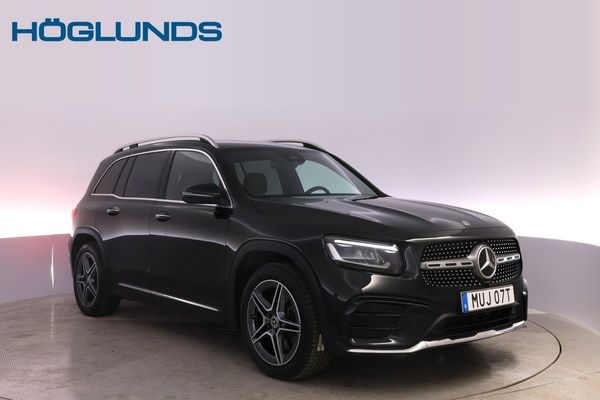 Mercedes GLB220 d 4MATIC 7 SITS AMG LINE VÄRMARE V-HJUL DRAG MOMS - 2025